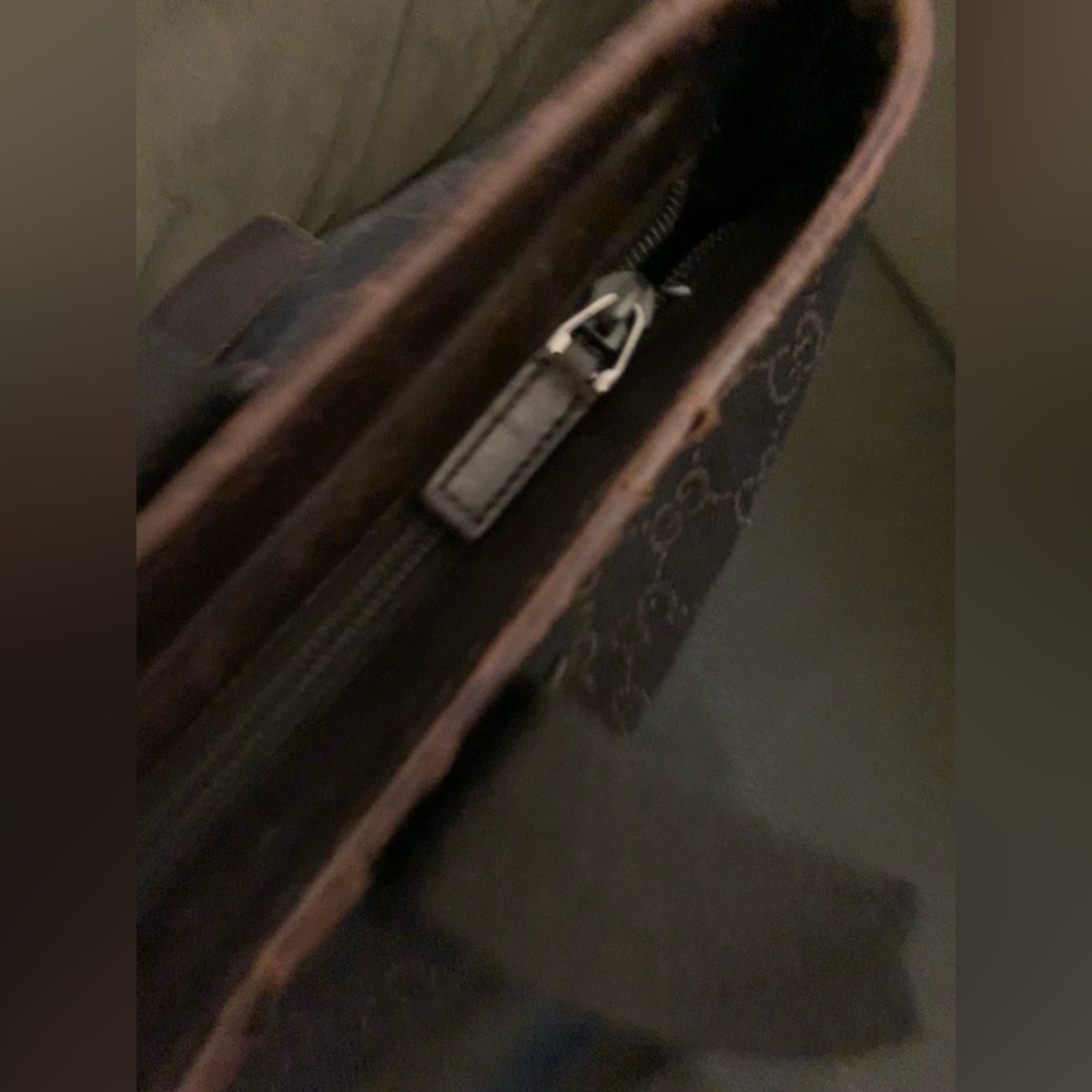 Authentic GUCCI Tote BAG Signature GG Canvas Fabric, Brown Leather Trim Purse - Picture 11 of 16